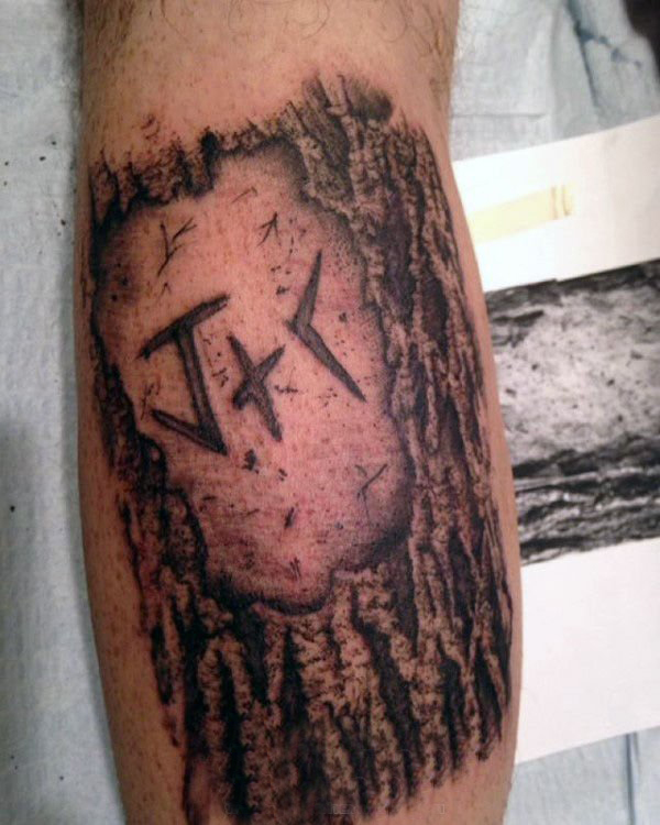 纹身树木的图像  奇趣的树木木刻纹身图案