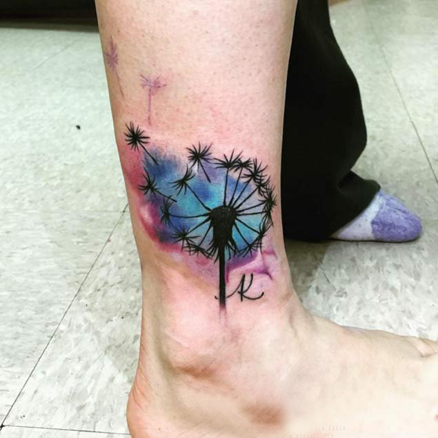 蒲公英纹身  唯美的蒲公英纹身图案
