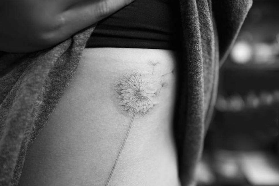 黑灰纹身风格   清新迷人的黑灰纹身图案