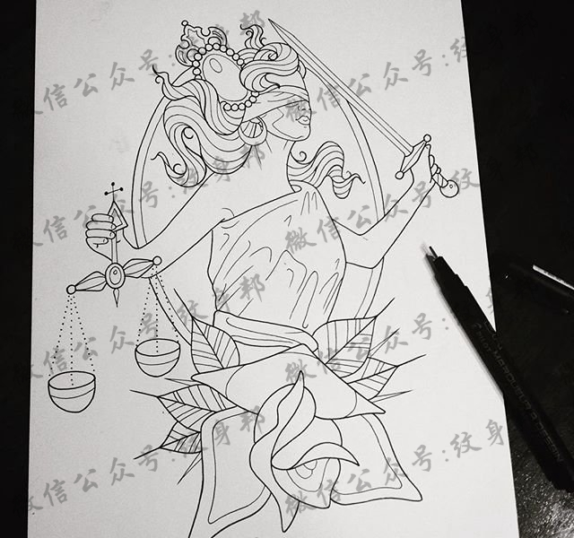 手持天平和宝剑的正义女神纹身手稿