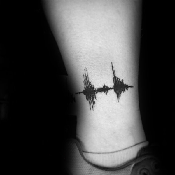 纹身黑色  设计感十足的黑色纹身图案