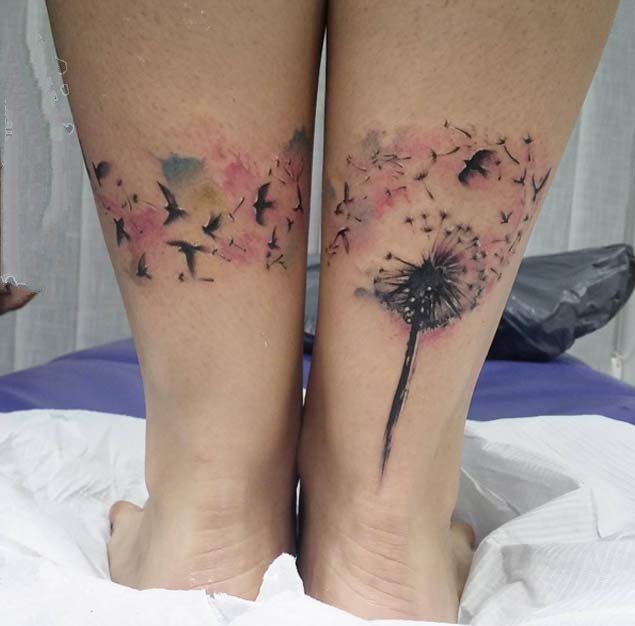 蒲公英纹身  清新而又美丽的蒲公英纹身图案