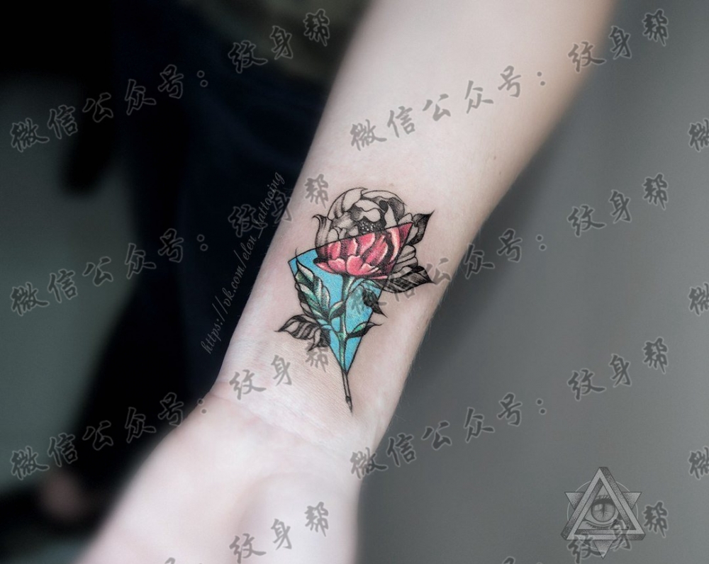 色彩花几何纹身手稿