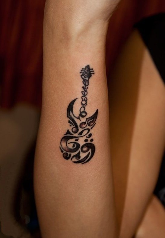 音乐纹身图案   创意表达的乐器纹身图案