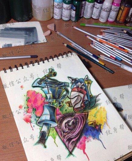 流行抽象眼睛纹身图案