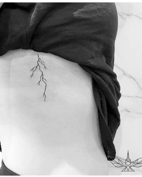 纹身简单线条图   极简设计的线条纹身图案