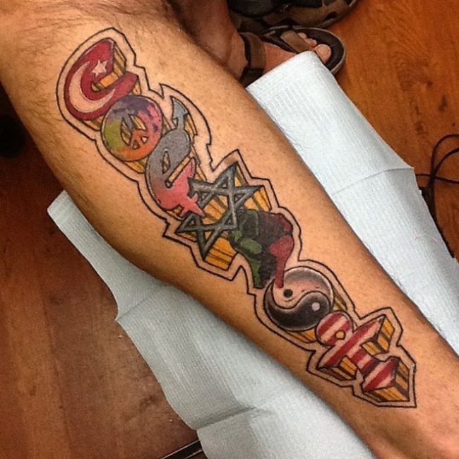 纹身 涂鸦    随性而又别具特色的涂鸦纹身图案