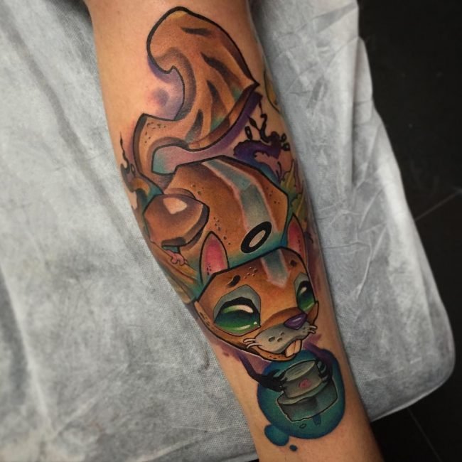 纹身 涂鸦   随意而又不失神韵的涂鸦纹身图案