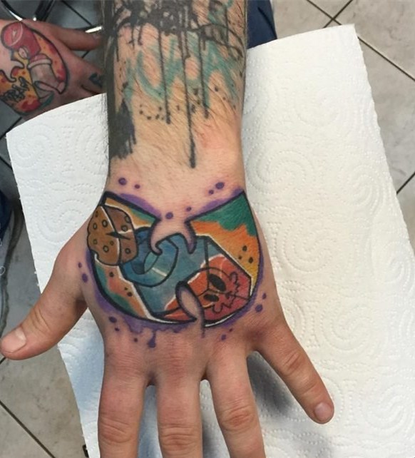 纹身 涂鸦   随意而又不失神韵的涂鸦纹身图案