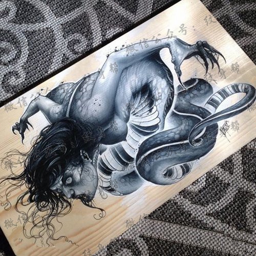 一款另类超酷的蛇妖纹身手稿