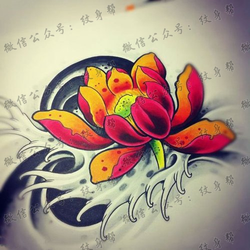 一款唯美时尚的传统莲花纹身图案