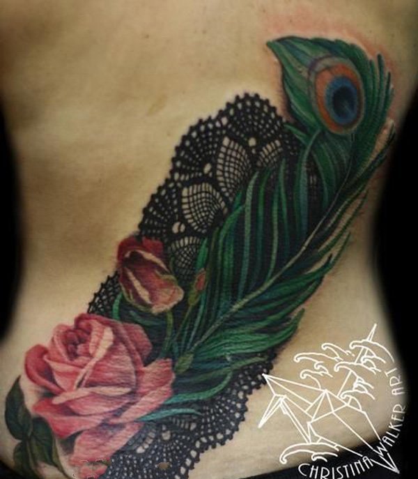 孔雀纹身图片  色彩绚丽多彩的孔雀纹身图案