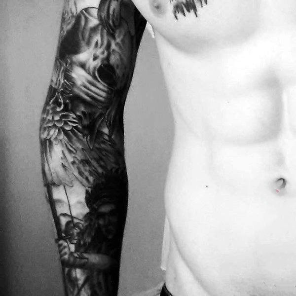 铁血战士纹身   凛然伟岸的铁血战士纹身图案