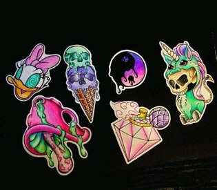 一组彩色冰淇淋小清新纹身图案