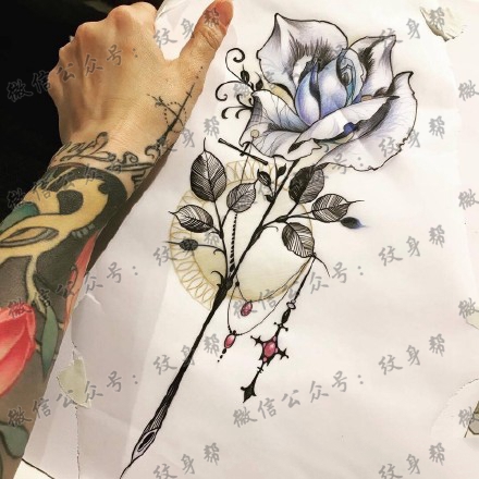 一组9张哥特式花卉花朵纹身手稿素材