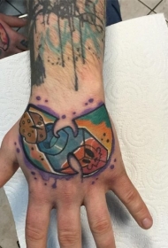 纹身 涂鸦   随意而又不失神韵的涂鸦纹身图案缩略频道推荐图