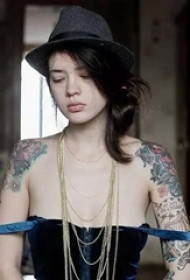 潮流时尚美女纹身图片