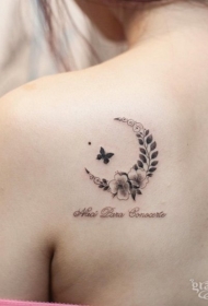 女生后肩部唯美而又清新的纹身图案