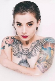 精致美女的纹身图案