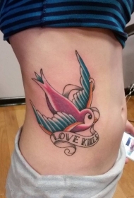 纹身鸟   自由翱翔的燕子纹身图案