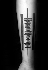 纹身黑色  设计感十足的黑色纹身图案