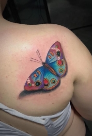 纹身蝴蝶女   偏偏飞舞的蝴蝶纹身图案
