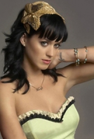 明星纹身 明星手臂上极简的英文纹身图片