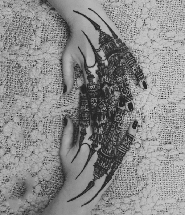 手部纹身图  时尚而又别致的手部纹身图案