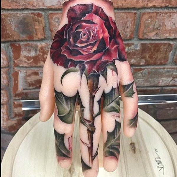 手部纹身图  时尚而又别致的手部纹身图案