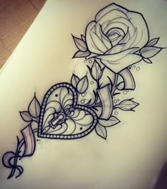 大气的玫瑰花钥匙纹身图案