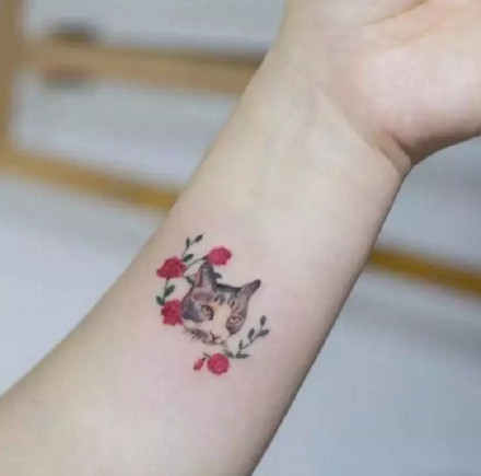 一组手腕简约小清新纹身图案作品