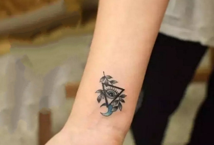 一组手腕简约小清新纹身图案作品