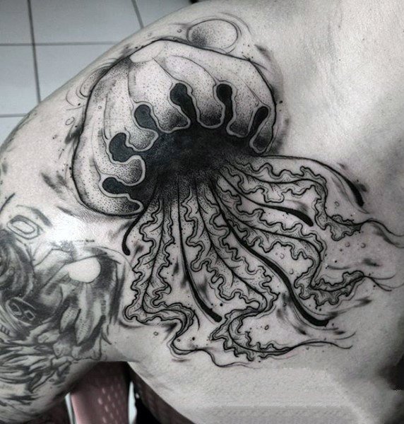 水母纹身图案   多款裙带飘飘的水母纹身图案