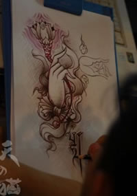 一款佛手纹身图案