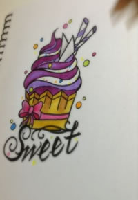 彩色蛋糕字母纹身手稿图案