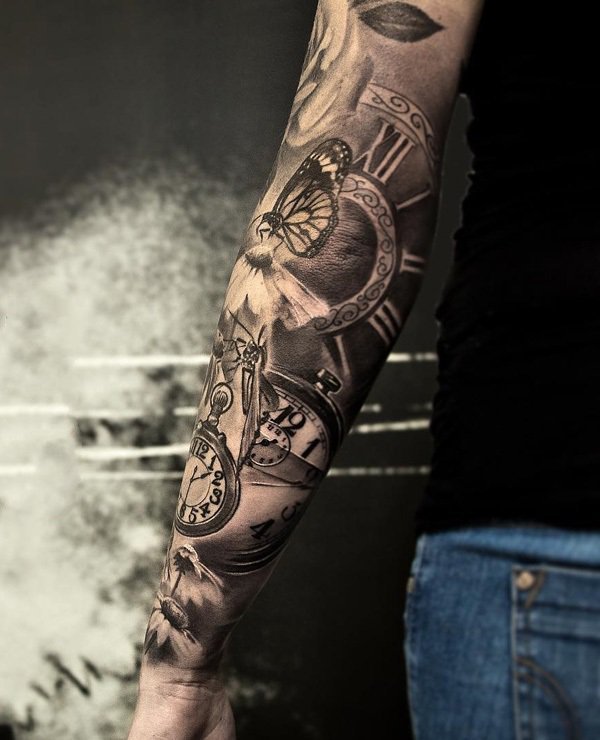时钟纹身   多款技艺精湛的时钟纹身图案