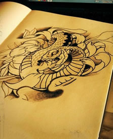 菊花蛇纹身手稿图案