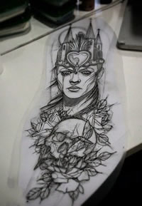 女郎骷髅玫瑰花纹身手稿图片