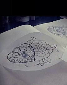 爱心锁玫瑰纹身手稿图案