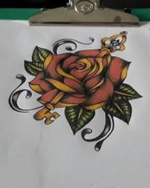 彩色玫瑰花钥匙纹身手稿图案