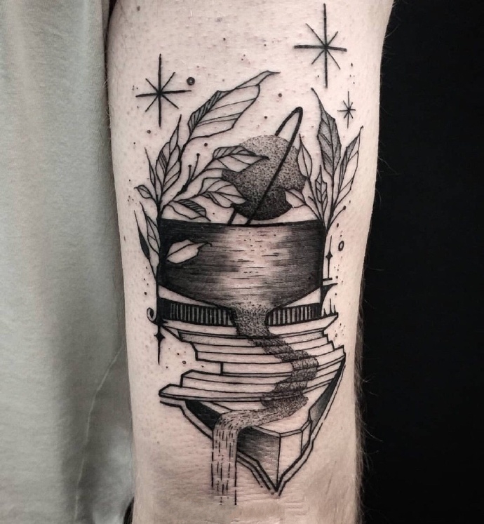 一组腿部优秀的黑灰点刺纹身作品欣赏