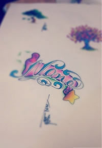 彩色花体字纹身手稿图片