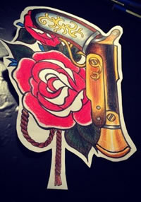彩色手枪玫瑰花纹身手稿图案