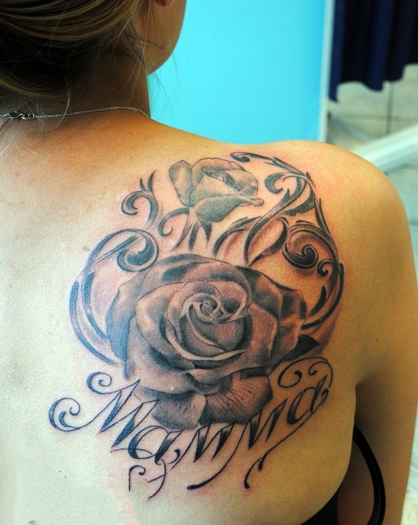 玫瑰纹身图  娇艳欲滴的玫瑰花纹身图案