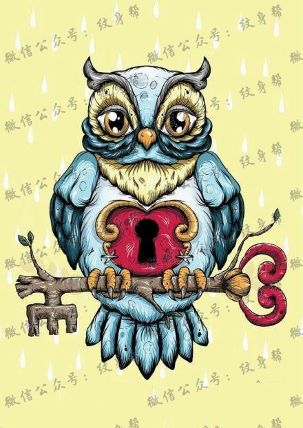 彩色个性猫头鹰钥匙锁纹身