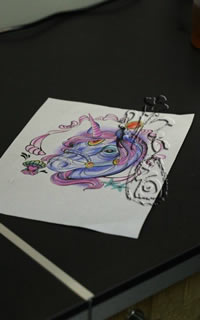 彩色独角兽纹身图