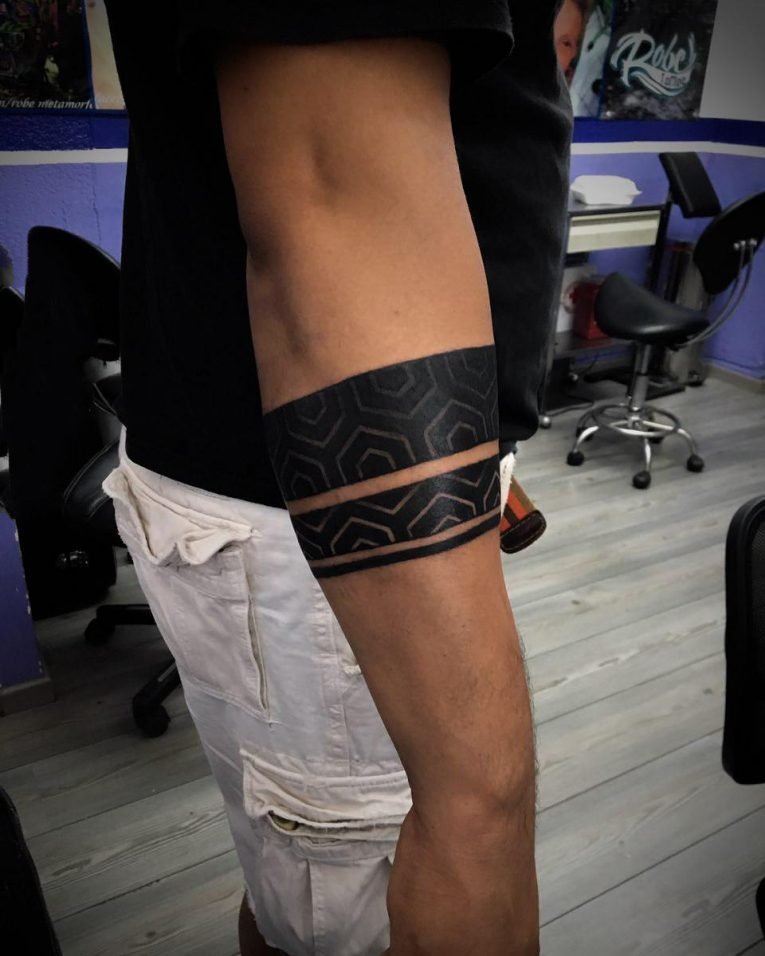 手臂纹身素材 多款黑灰纹身点刺技巧手臂线条纹身图案