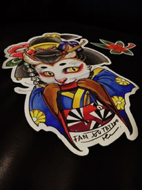 彩色武士猫咪纹身图片