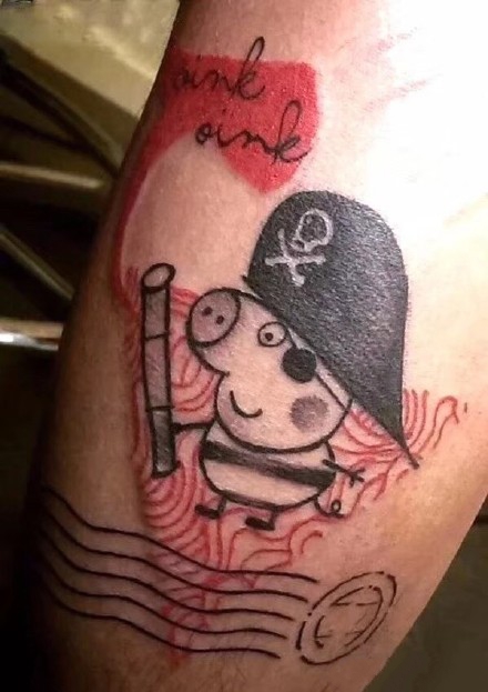 24张小猪佩奇纹身图案作品+手稿_小猪佩奇身上纹,掌声送给社会人