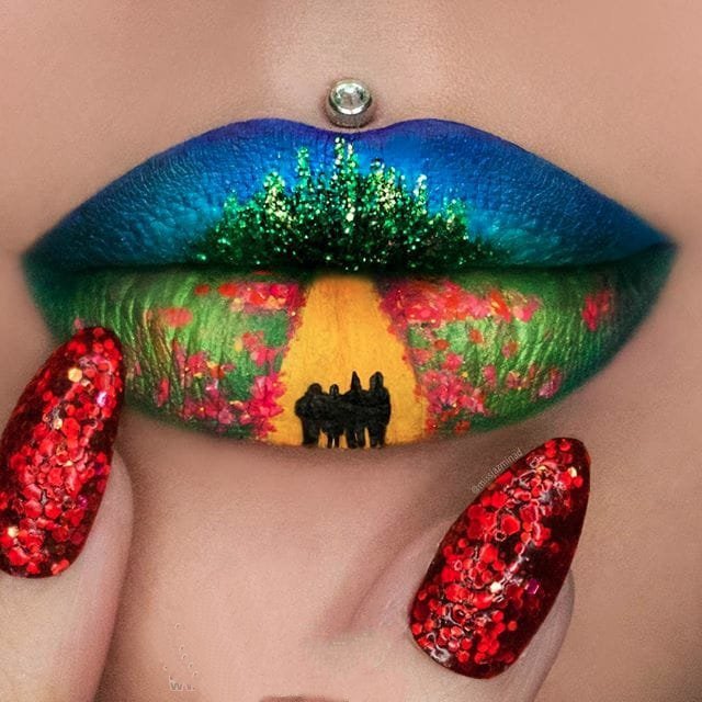 嘴唇纹身  难以置信的彩绘个性嘴唇纹身图案